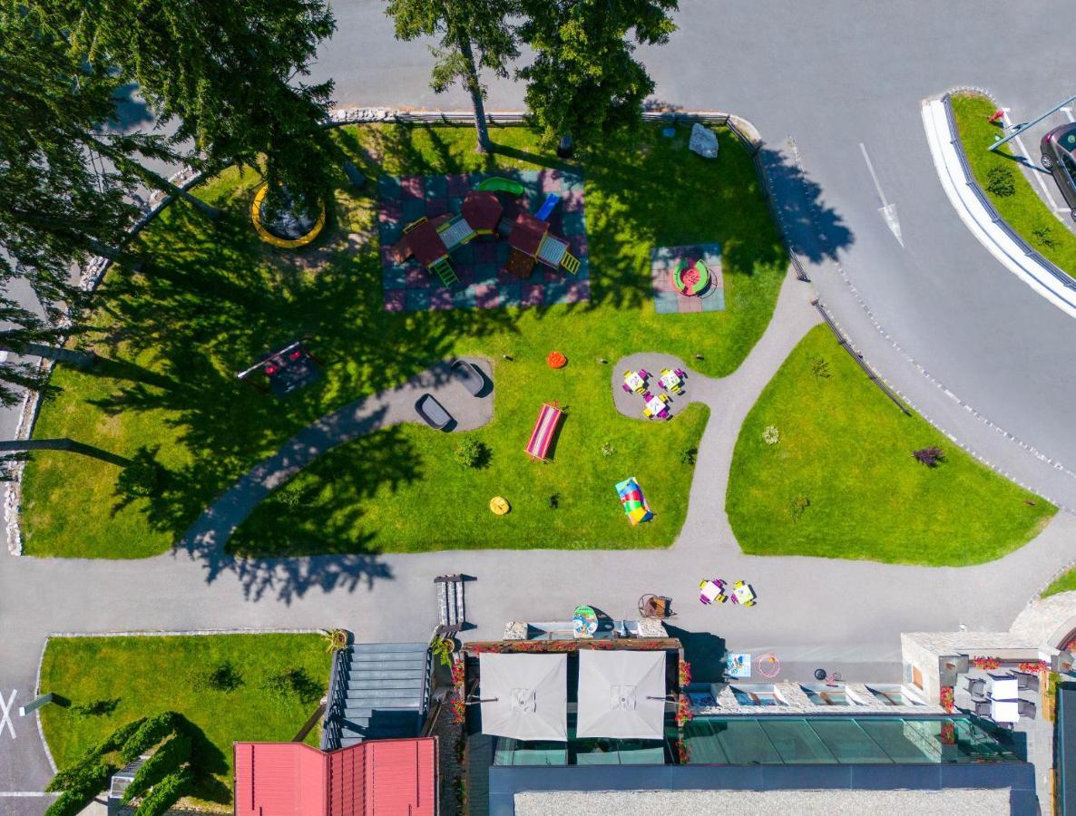 Ana Hotels Sport Poiana Brasov Εξωτερικό φωτογραφία